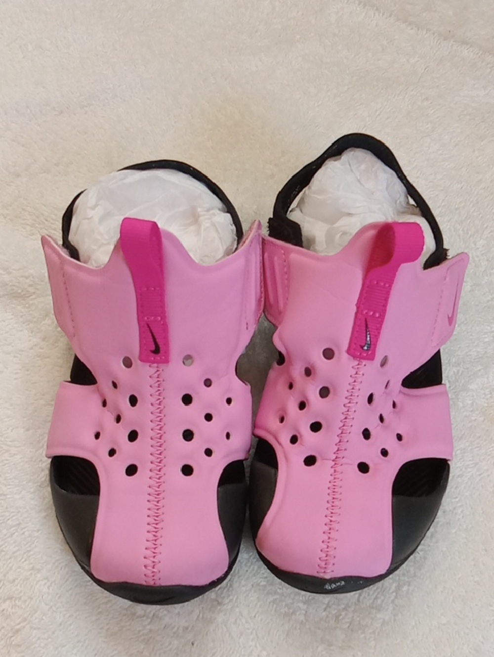 Nike Pink / Black Kids Sandals Size 11